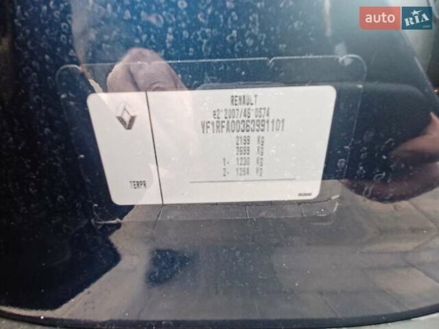 Рено Сценик 2019 в Луцке на Automoto.ua Синий Рено Сценик, объемом двигателя 1.7 л и пробегом 189 тыс. км за 16199 $, фото 26 на Automoto.ua