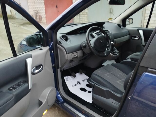 Синий Рено Сценик, объемом двигателя 1.6 л и пробегом 176 тыс. км за 5450 $, фото 16 на Automoto.ua