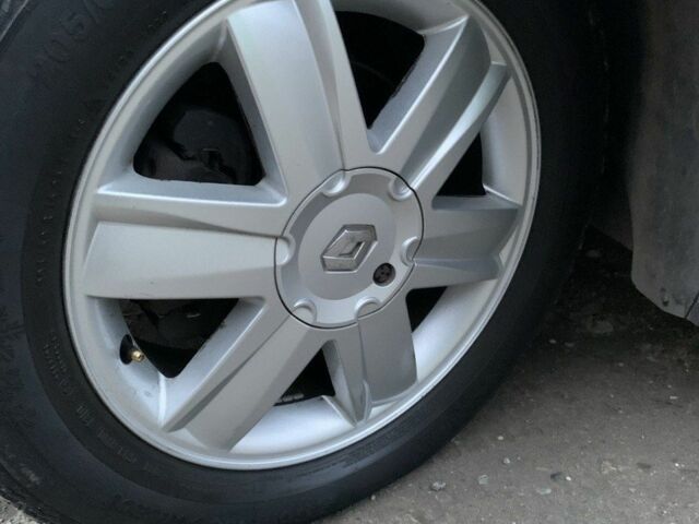 Синий Рено Сценик, объемом двигателя 1.6 л и пробегом 176 тыс. км за 5450 $, фото 3 на Automoto.ua