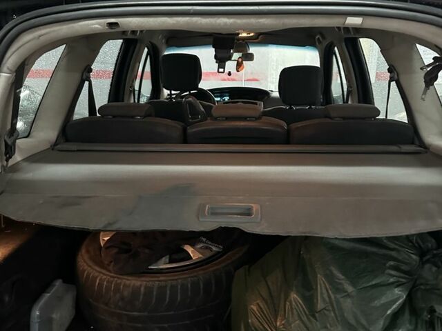 Синий Рено Сценик, объемом двигателя 1.5 л и пробегом 300 тыс. км за 4700 $, фото 5 на Automoto.ua