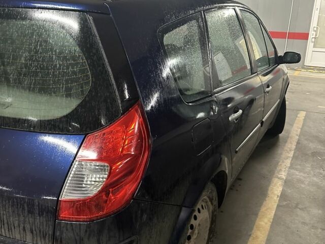 Синий Рено Сценик, объемом двигателя 1.5 л и пробегом 300 тыс. км за 4700 $, фото 2 на Automoto.ua