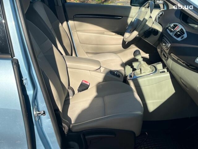 Синій Рено Сценік, об'ємом двигуна 1.5 л та пробігом 240 тис. км за 7290 $, фото 16 на Automoto.ua