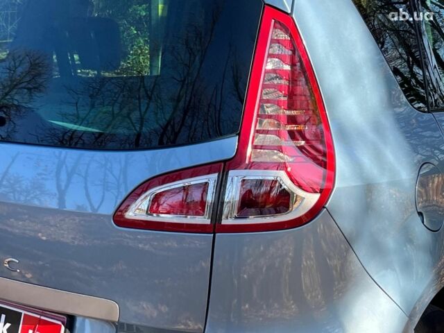 Синій Рено Сценік, об'ємом двигуна 1.5 л та пробігом 240 тис. км за 7290 $, фото 10 на Automoto.ua