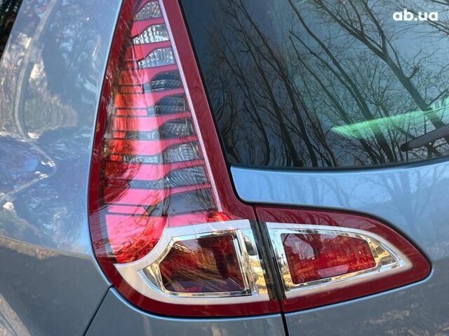 Синій Рено Сценік, об'ємом двигуна 1.5 л та пробігом 240 тис. км за 7290 $, фото 11 на Automoto.ua