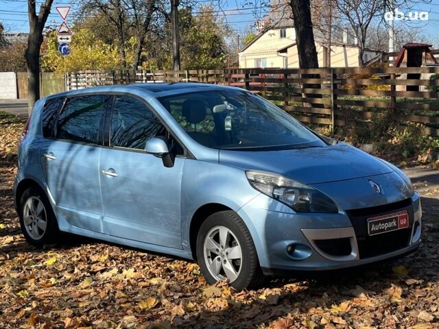 Синій Рено Сценік, об'ємом двигуна 1.5 л та пробігом 240 тис. км за 7290 $, фото 2 на Automoto.ua