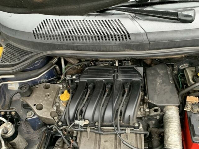 Синій Рено Сценік, об'ємом двигуна 2 л та пробігом 180 тис. км за 4200 $, фото 1 на Automoto.ua