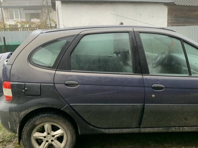 Синій Рено Сценік, об'ємом двигуна 2 л та пробігом 180 тис. км за 4200 $, фото 7 на Automoto.ua