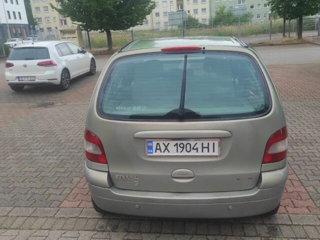 Рено Сценик 2001 в Харькове на Automoto.ua Зеленый Рено Сценик, объемом двигателя 1.6 л и пробегом 287 тыс. км за 4000 $, фото 5 на Automoto.ua
