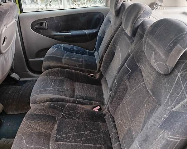 Зеленый Рено Сценик, объемом двигателя 1.6 л и пробегом 216 тыс. км за 3500 $, фото 3 на Automoto.ua