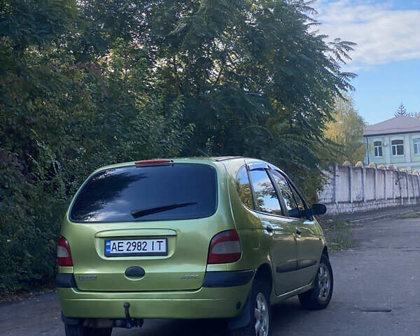 Рено Сценик 2000 в Каменское - Днепродзержинск на Automoto.ua Зеленый Рено Сценик, объемом двигателя 1.6 л и пробегом 203 тыс. км за 2800 $, фото 3 на Automoto.ua