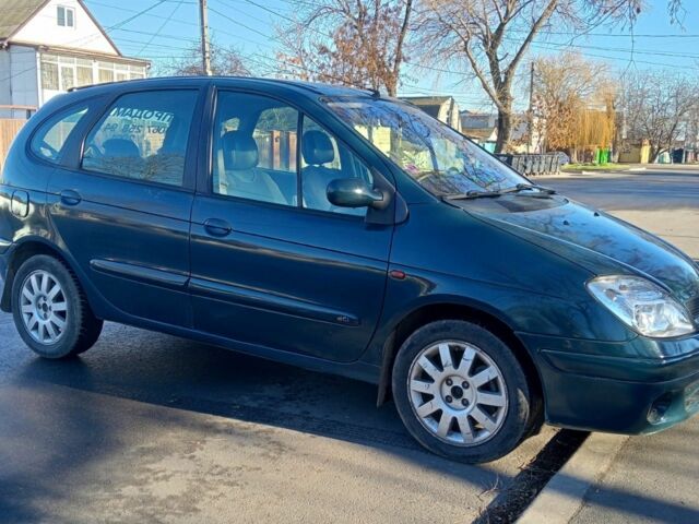 Зеленый Рено Сценик, объемом двигателя 1.9 л и пробегом 387 тыс. км за 3800 $, фото 4 на Automoto.ua