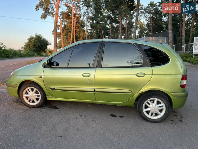 Зеленый Рено Сценик, объемом двигателя 1.6 л и пробегом 350 тыс. км за 2600 $, фото 13 на Automoto.ua
