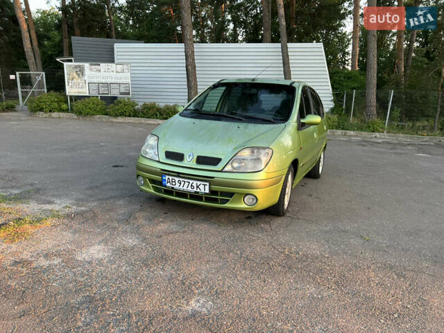 Зеленый Рено Сценик, объемом двигателя 1.6 л и пробегом 350 тыс. км за 2600 $, фото 1 на Automoto.ua