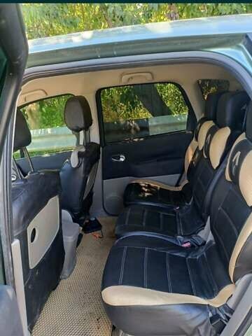 Зелений Рено Сценік, об'ємом двигуна 2 л та пробігом 265 тис. км за 4100 $, фото 6 на Automoto.ua