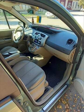 Зеленый Рено Сценик, объемом двигателя 2 л и пробегом 213 тыс. км за 4900 $, фото 17 на Automoto.ua