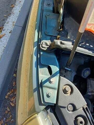 Зеленый Рено Сценик, объемом двигателя 2 л и пробегом 213 тыс. км за 4900 $, фото 6 на Automoto.ua