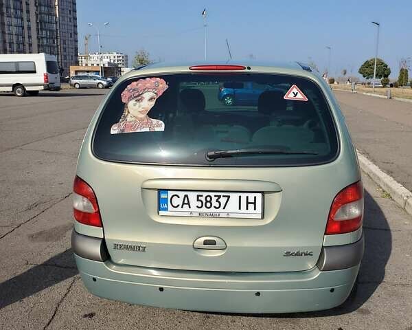 Зеленый Рено Сценик, объемом двигателя 1.6 л и пробегом 220 тыс. км за 4500 $, фото 8 на Automoto.ua