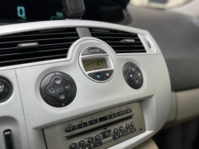 Зелений Рено Сценік, об'ємом двигуна 1.9 л та пробігом 271 тис. км за 3850 $, фото 22 на Automoto.ua