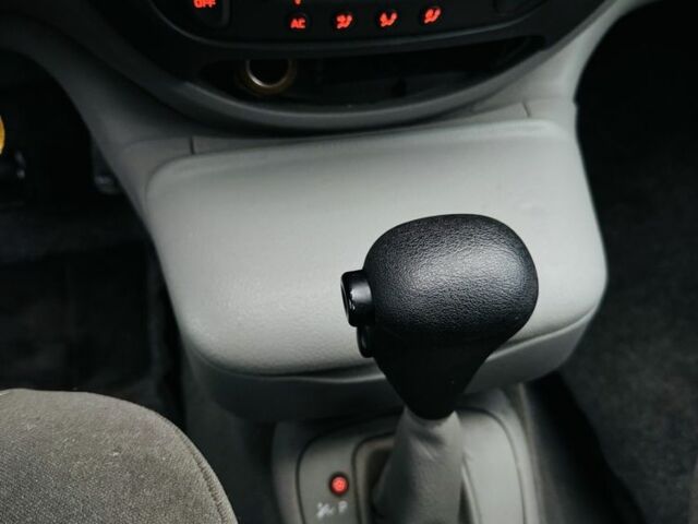 Зеленый Рено Сценик, объемом двигателя 0 л и пробегом 229 тыс. км за 1650 $, фото 9 на Automoto.ua