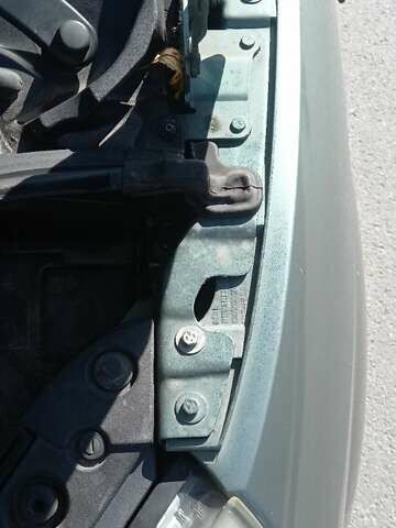 Зеленый Рено Сценик, объемом двигателя 2 л и пробегом 213 тыс. км за 4900 $, фото 4 на Automoto.ua