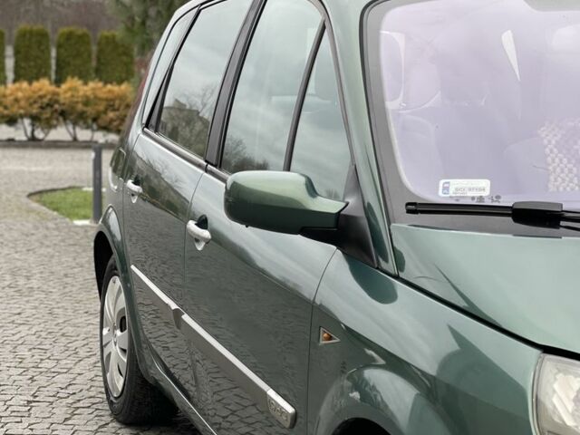 Зелений Рено Сценік, об'ємом двигуна 1.9 л та пробігом 271 тис. км за 3850 $, фото 9 на Automoto.ua