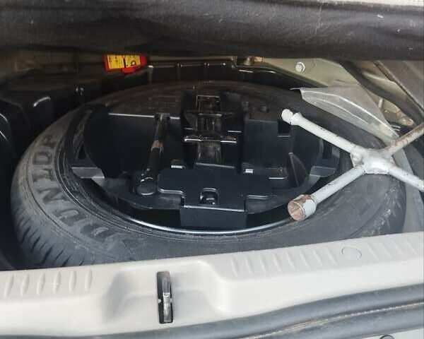 Зелений Рено Сценік, об'ємом двигуна 1.98 л та пробігом 255 тис. км за 5300 $, фото 53 на Automoto.ua