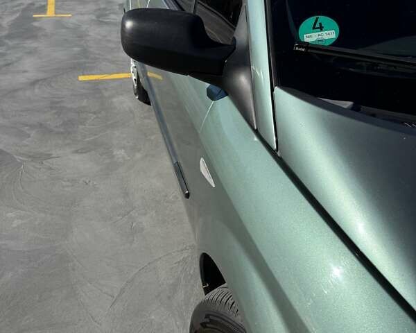 Рено Сценик 2004 в Тернополе на Automoto.ua Зеленый Рено Сценик, объемом двигателя 1.6 л и пробегом 380 тыс. км за 4200 $, фото 4 на Automoto.ua