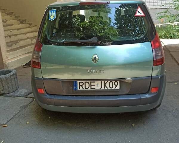 Зеленый Рено Сценик, объемом двигателя 0 л и пробегом 180 тыс. км за 2500 $, фото 1 на Automoto.ua