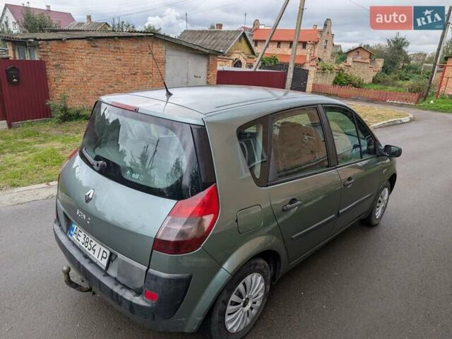 Зелений Рено Сценік, об'ємом двигуна 1.5 л та пробігом 250 тис. км за 3250 $, фото 4 на Automoto.ua