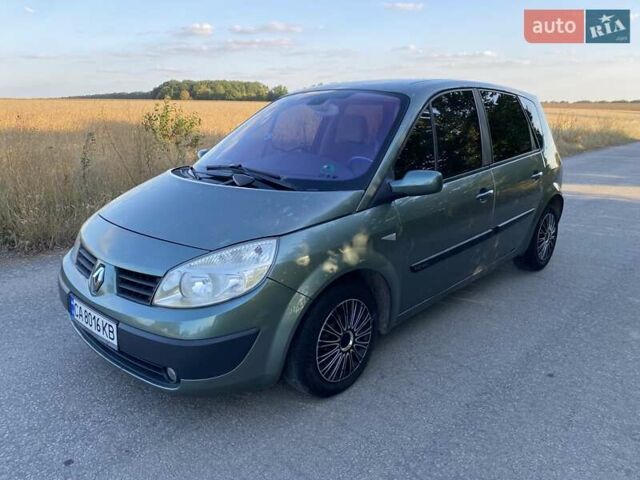 Зеленый Рено Сценик, объемом двигателя 1.6 л и пробегом 243 тыс. км за 4500 $, фото 3 на Automoto.ua