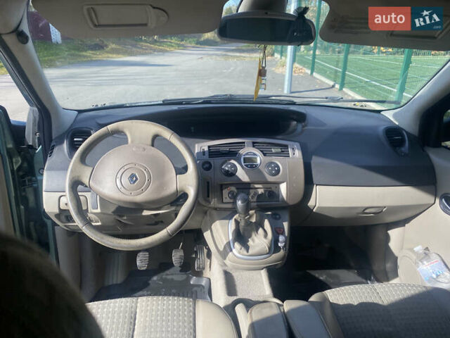 Зеленый Рено Сценик, объемом двигателя 1.9 л и пробегом 145 тыс. км за 3800 $, фото 8 на Automoto.ua