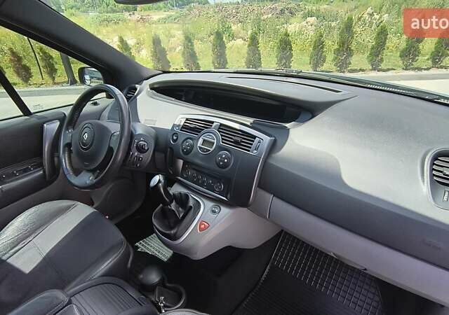 Зеленый Рено Сценик, объемом двигателя 1.6 л и пробегом 208 тыс. км за 5450 $, фото 37 на Automoto.ua