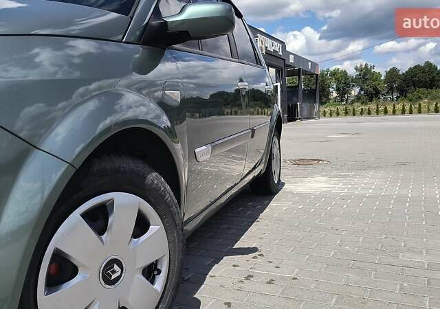 Зеленый Рено Сценик, объемом двигателя 1.6 л и пробегом 208 тыс. км за 5450 $, фото 11 на Automoto.ua