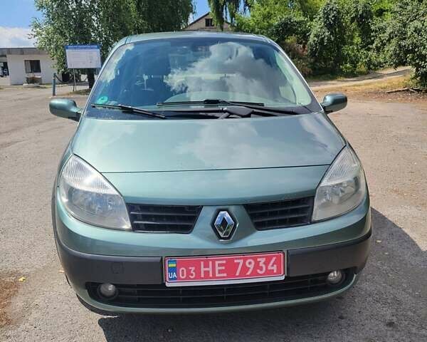 Зелений Рено Сценік, об'ємом двигуна 1.6 л та пробігом 194 тис. км за 4600 $, фото 23 на Automoto.ua