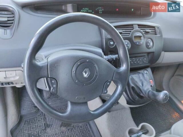 Зеленый Рено Сценик, объемом двигателя 1.46 л и пробегом 223 тыс. км за 3950 $, фото 14 на Automoto.ua