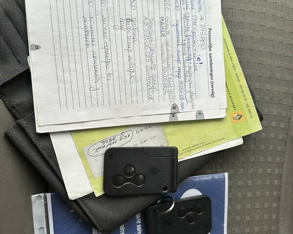 Зеленый Рено Сценик, объемом двигателя 1.46 л и пробегом 380 тыс. км за 4000 $, фото 18 на Automoto.ua