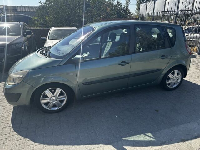 Зеленый Рено Сценик, объемом двигателя 1.9 л и пробегом 220 тыс. км за 2600 $, фото 2 на Automoto.ua