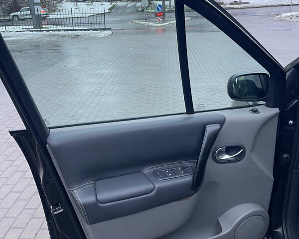 Зелений Рено Сценік, об'ємом двигуна 1.6 л та пробігом 161 тис. км за 5800 $, фото 23 на Automoto.ua