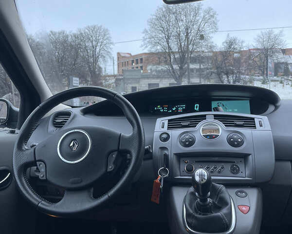 Зелений Рено Сценік, об'ємом двигуна 1.6 л та пробігом 161 тис. км за 5800 $, фото 20 на Automoto.ua