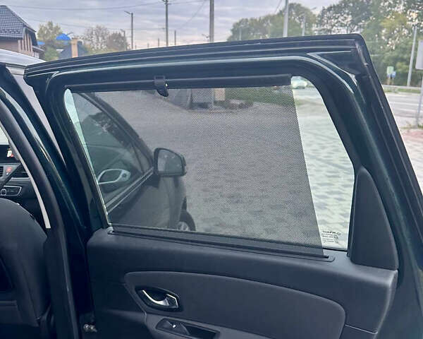 Зеленый Рено Сценик, объемом двигателя 1.6 л и пробегом 78 тыс. км за 7999 $, фото 4 на Automoto.ua