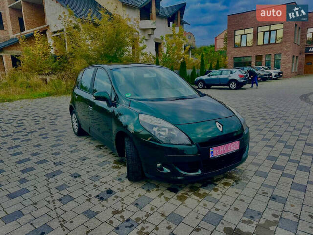 Зеленый Рено Сценик, объемом двигателя 1.6 л и пробегом 78 тыс. км за 7999 $, фото 3 на Automoto.ua