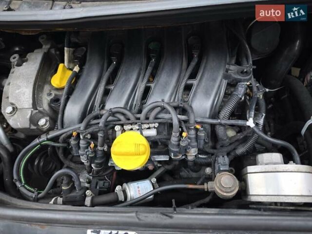 Зеленый Рено Сценик, объемом двигателя 1.6 л и пробегом 212 тыс. км за 6500 $, фото 19 на Automoto.ua