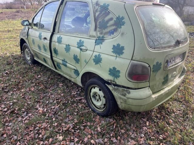 Зелений Рено Сценік, об'ємом двигуна 0 л та пробігом 300 тис. км за 836 $, фото 4 на Automoto.ua