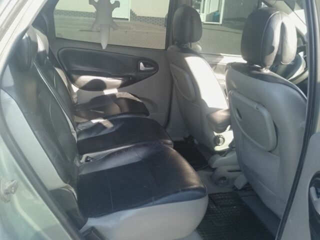 Зелений Рено Сценік, об'ємом двигуна 1.9 л та пробігом 240 тис. км за 4000 $, фото 3 на Automoto.ua