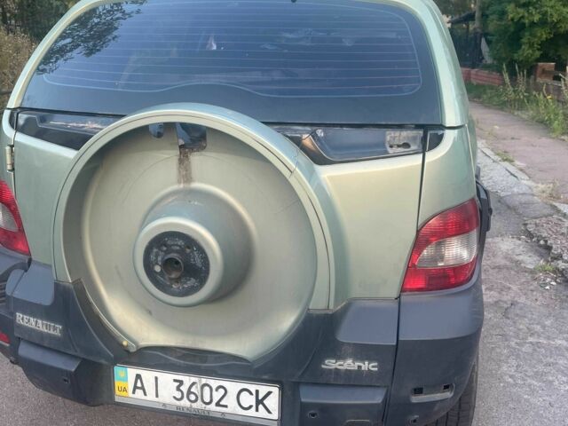 Зеленый Рено Сценик, объемом двигателя 2 л и пробегом 280 тыс. км за 900 $, фото 3 на Automoto.ua