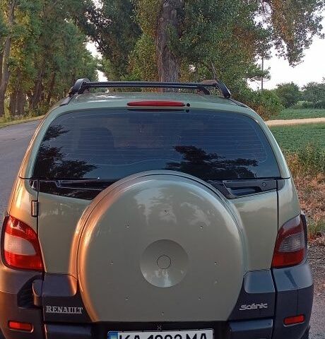 Зеленый Рено Сценик, объемом двигателя 2 л и пробегом 475 тыс. км за 4800 $, фото 5 на Automoto.ua