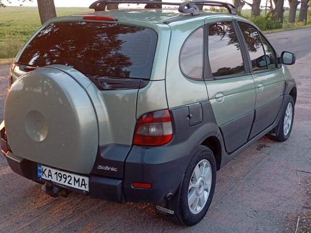 Зеленый Рено Сценик, объемом двигателя 2 л и пробегом 475 тыс. км за 4800 $, фото 4 на Automoto.ua