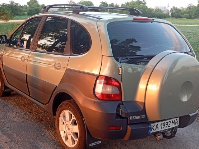 Зеленый Рено Сценик, объемом двигателя 2 л и пробегом 475 тыс. км за 4800 $, фото 6 на Automoto.ua