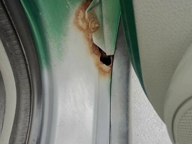 Зеленый Рено Сценик, объемом двигателя 2 л и пробегом 250 тыс. км за 2800 $, фото 12 на Automoto.ua