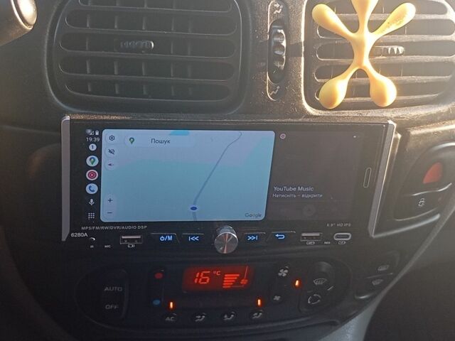 Зеленый Рено Сценик, объемом двигателя 2 л и пробегом 475 тыс. км за 4800 $, фото 12 на Automoto.ua